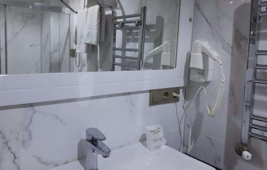 هتل هالدی/ Haldi Hotel
