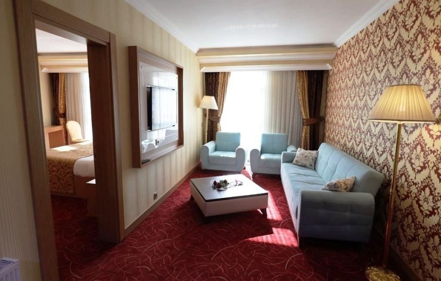 هتل هالدی/ Haldi Hotel
