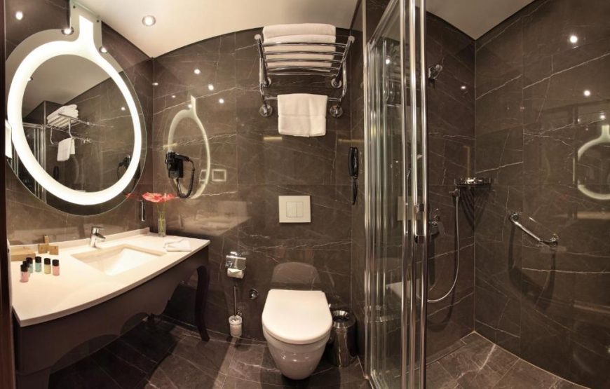 هتل دورا استانبول / Dora Hotel istanbul