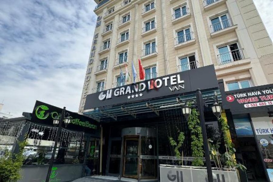 هتل گرند وان / GRAND HOTEL VAN