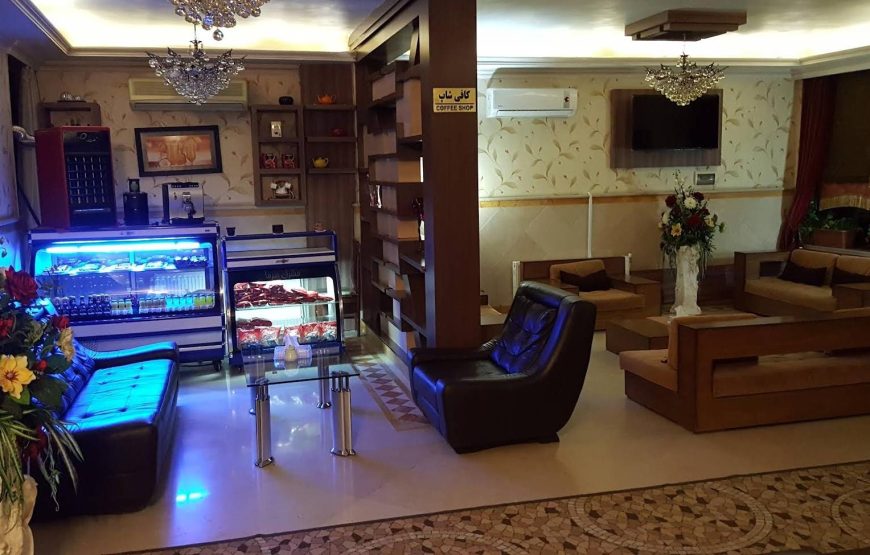 هتل پر ستاره