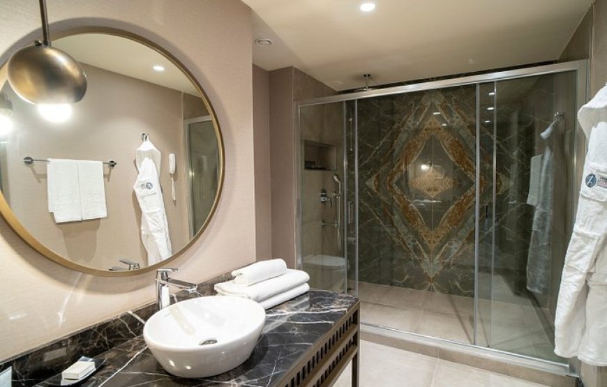 اتاق استاندارد هتل آرتز تکسیم / ARTS TAKSIM HOTEL ISTANBUL