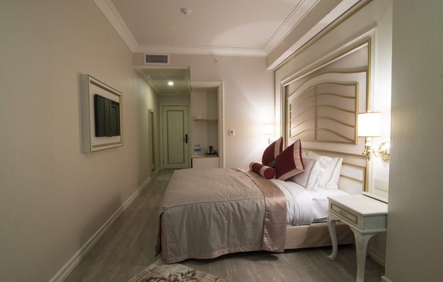 هتل هالیفکس استانبول / HALIFAKS HOTEL ISTANBUL