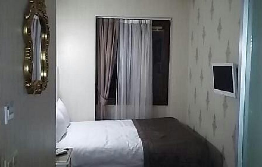 اتاق استاندارد هتل کوئنتو / CUENTO HOTEL