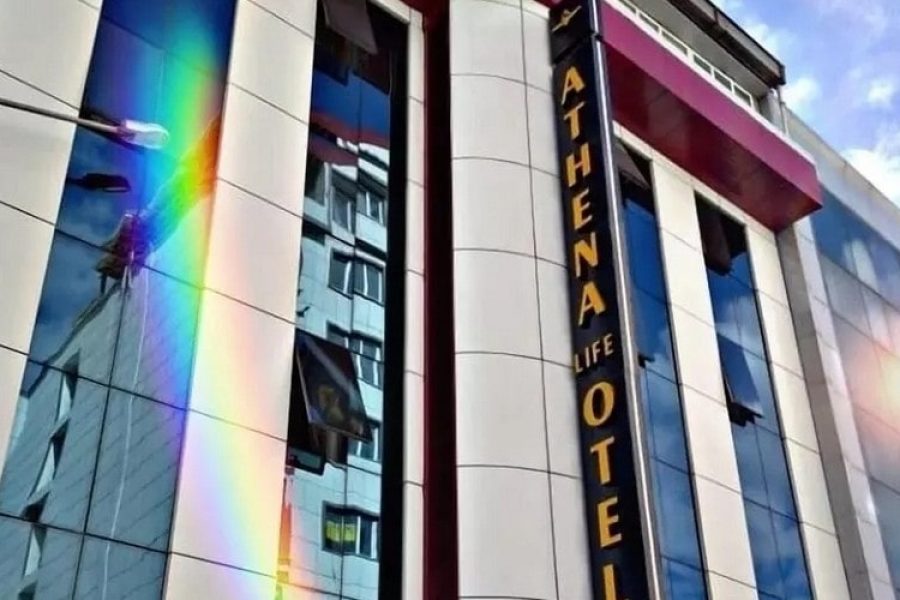 هتل اتنا لایف وان / Athena Life Hotel Van