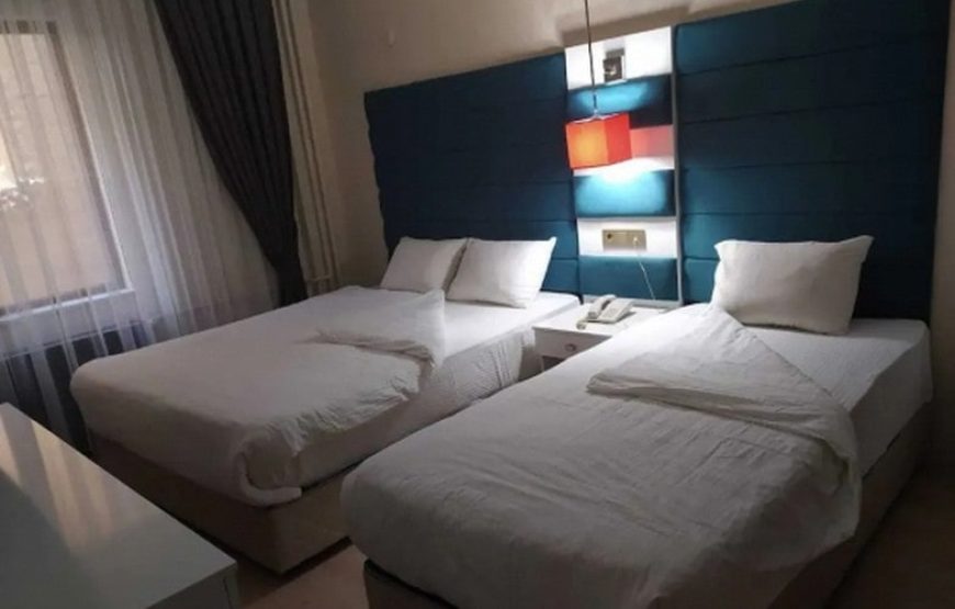 هتل اتنا لایف وان / Athena Life Hotel Van