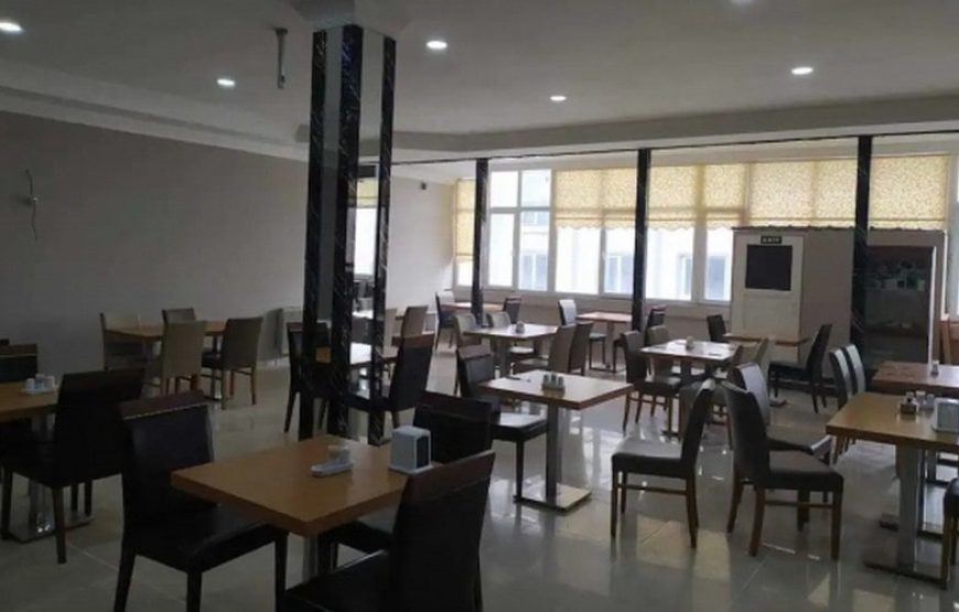 هتل اتنا لایف وان / Athena Life Hotel Van