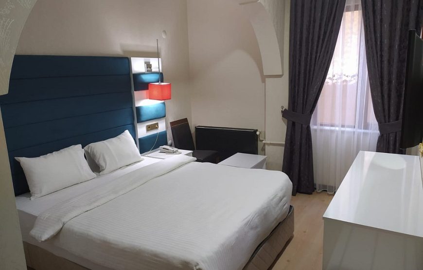 هتل اتنا لایف وان / Athena Life Hotel Van