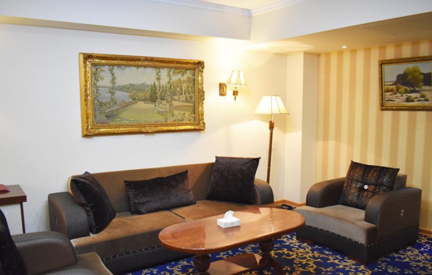 اتاق هتل رویال پلازا / Royal Plaza Hotel