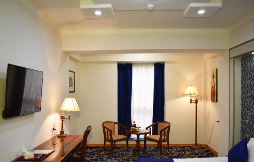 اتاق هتل رویال پلازا / Royal Plaza Hotel