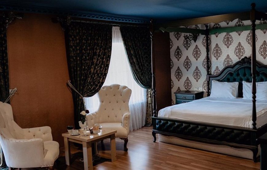 هتل ریفرم وان /  Reform Van Hotel