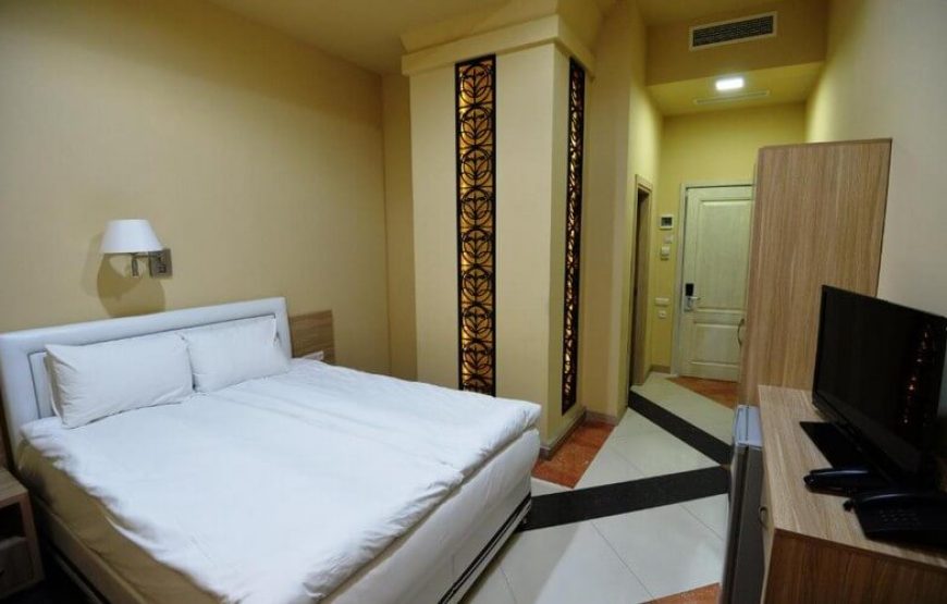 اتاق هتل دلوکس ایروان /  Yerevan Deluxe