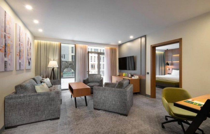 هتل هالیدی این ایروان/ Holiday Inn Yerevan