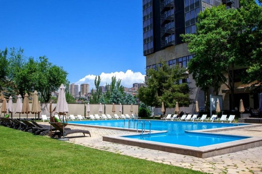 هتل پرزیدنت ایروان /  President Hotel by Yerevan