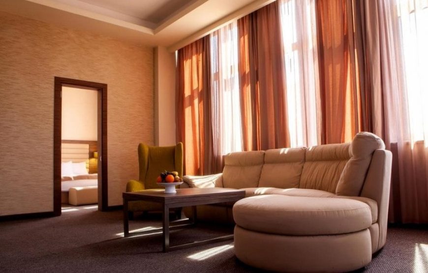 هتل پرزیدنت ایروان /  President Hotel by Yerevan