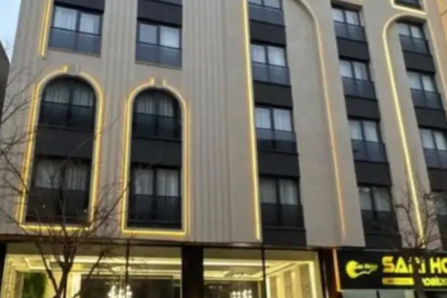 هتل کاراجا وان/KARAJA HOTEL VAN