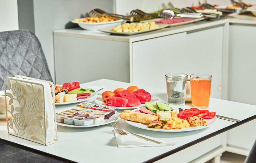 هتل یونیک سوئیت تکسیم/Unique Suite Hotel