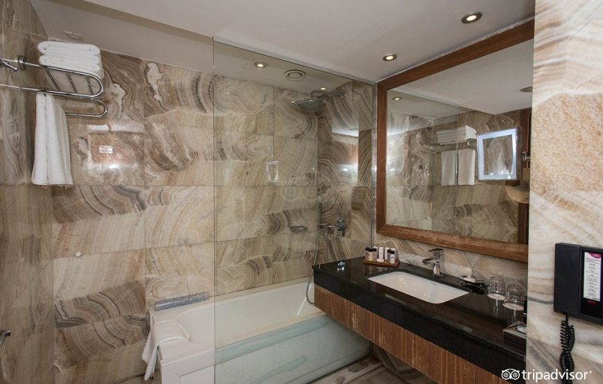 هتل کراون پلازا هاربیه استانبول / Crowne Plaza Istanbul Harbiye