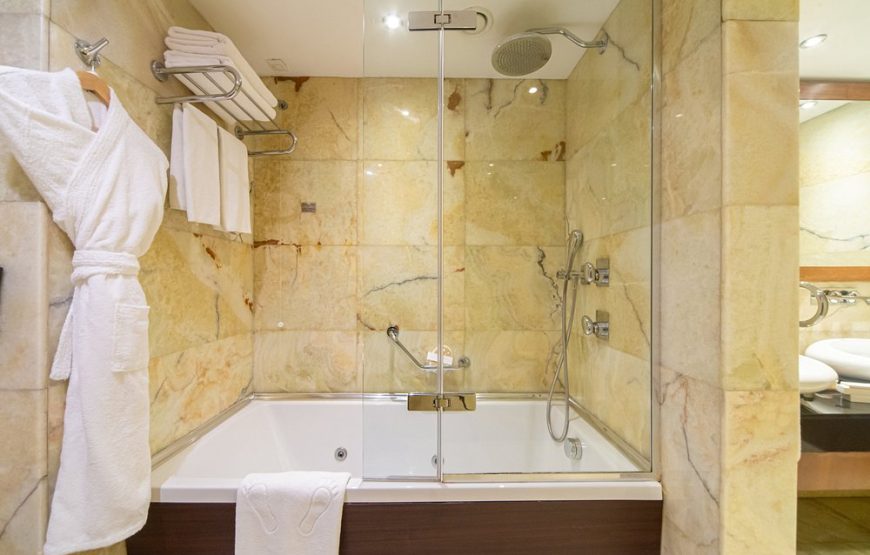 هتل کراون پلازا هاربیه استانبول / Crowne Plaza Istanbul Harbiye