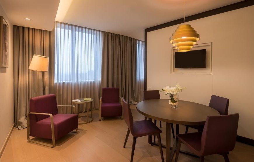 هتل  دابل تری بای هیلتون ایروان / DoubleTree by Hilton Yerevan