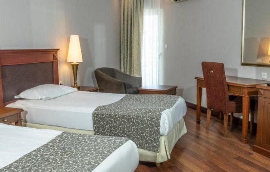 هتل هالیدی ریزورت بدروم /  Holiday Resort & Spa hotel Bodrum