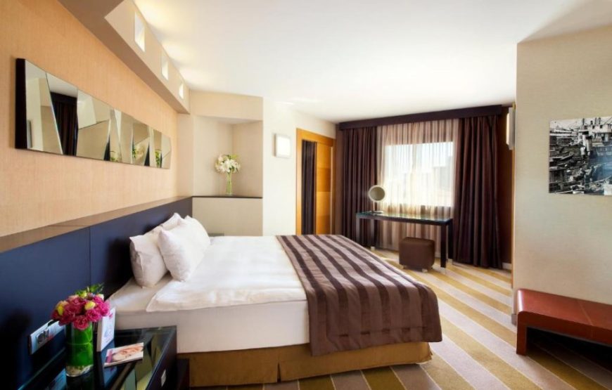 اتاق هتل پوینت تکسیم استانبول/ Point Hotel Taksim Istanbul